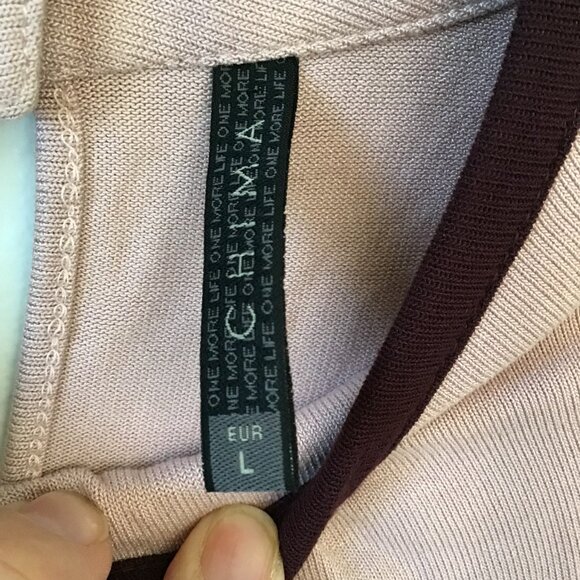 Chima Pink Knit Sweater with Neck Tie Size L - Picture 12 of 14